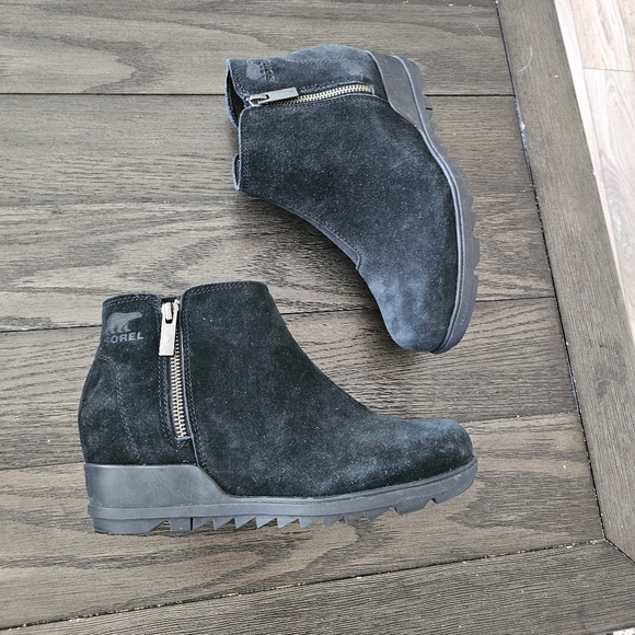 Sorel Evie Zip Bootie - Picture 2 of 8